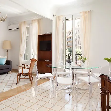 Casa Muntaner דירה *